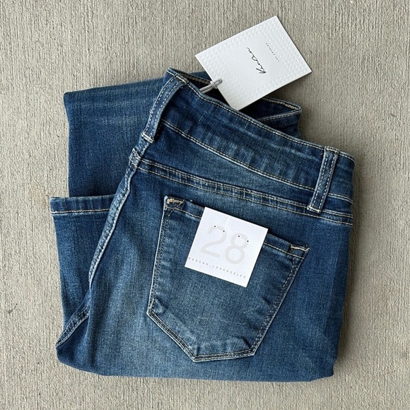 KanCan Skinny Jeans Size 9/28 NEW - Picture 1 of 6